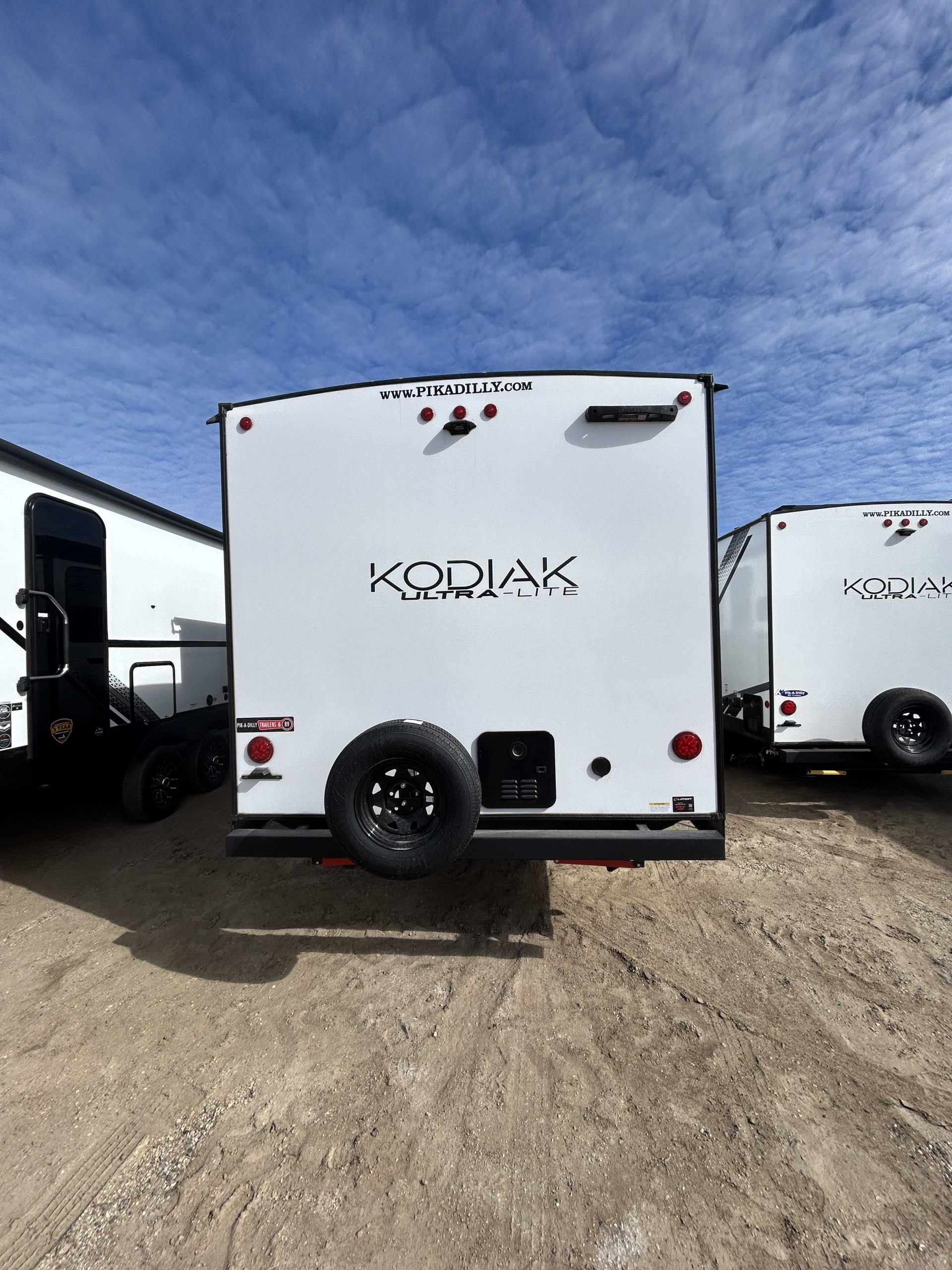 2025 Dutchmen Kodiak SE 270BHSL Bunk Model Camper Trailer