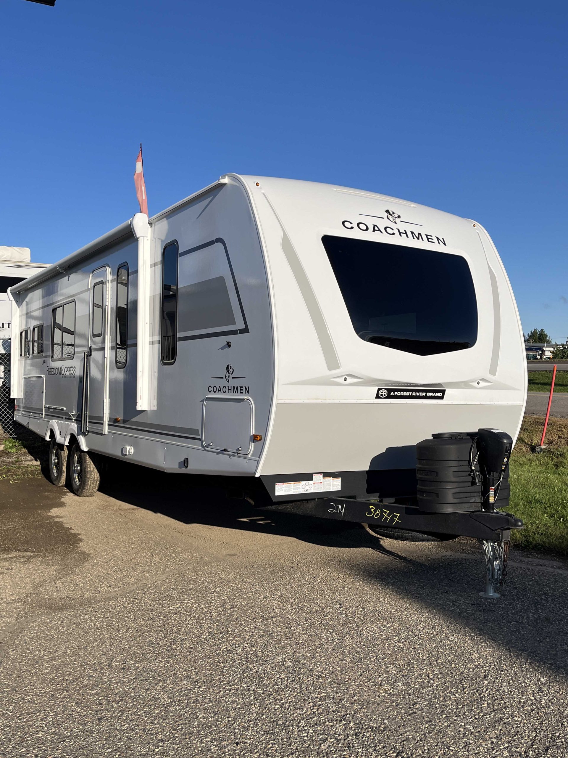 2025 Freedom Express Ultra Lite 274RKS Couples Camper Trailer